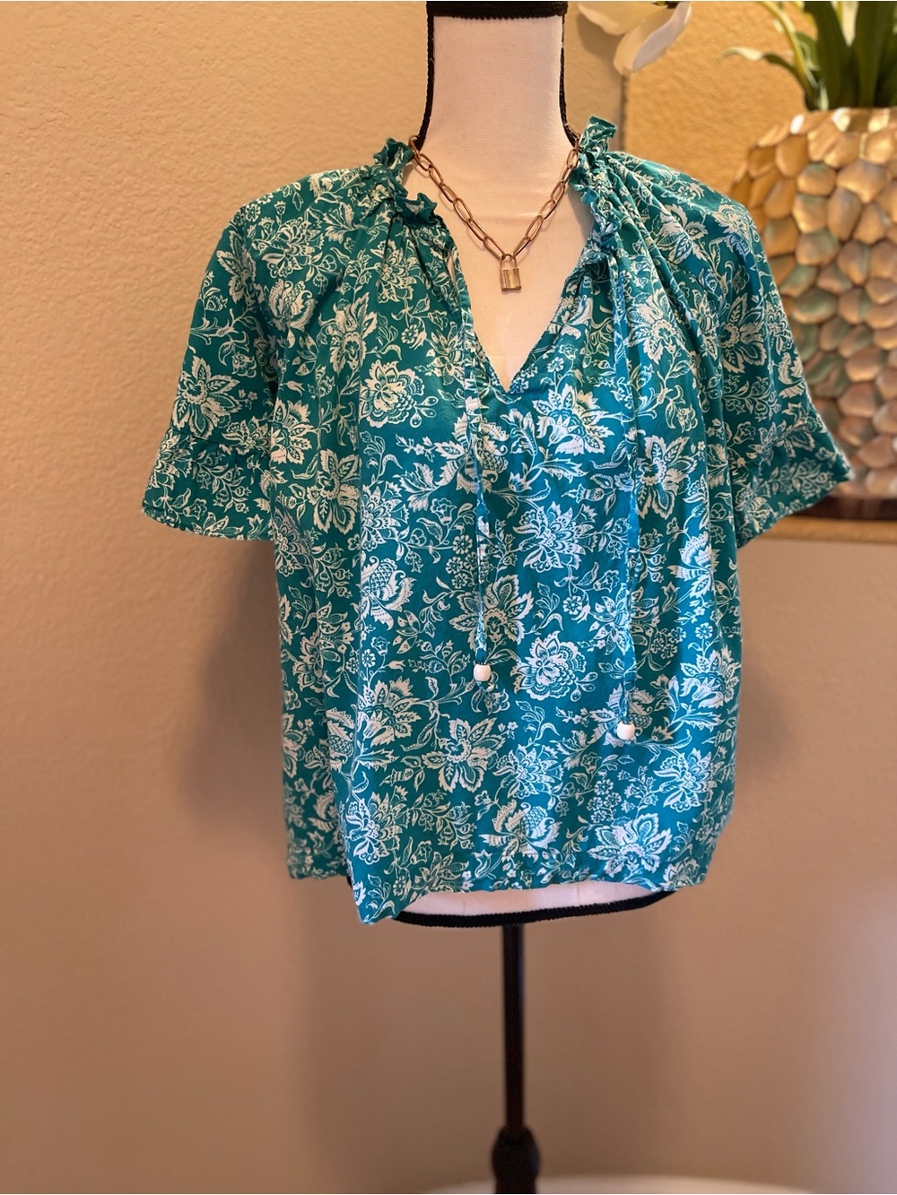 Tuckernuck Palmetto Bouquet Cassis Top